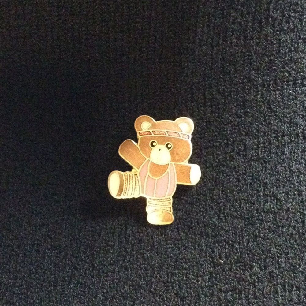 Dance/Jazzercise/Exercise Bear Pin/Brooch